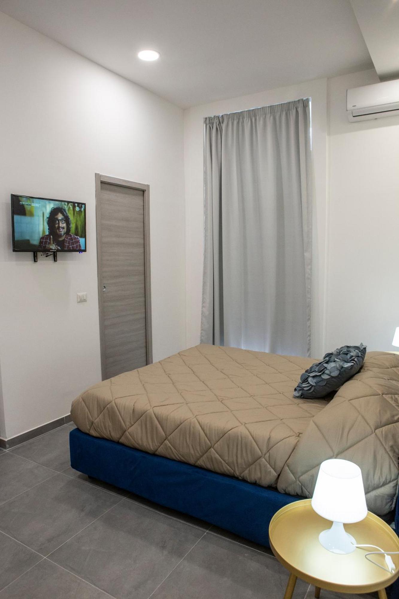 Napoli Skyport Bed & Breakfast Exterior foto
